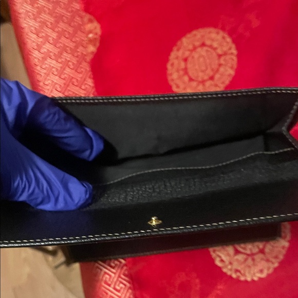 BVLGARI Black Leather Wallet - Picture 15 of 17